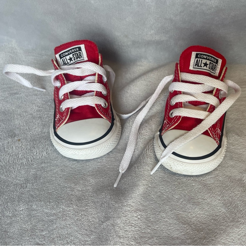 Baby boy red converse